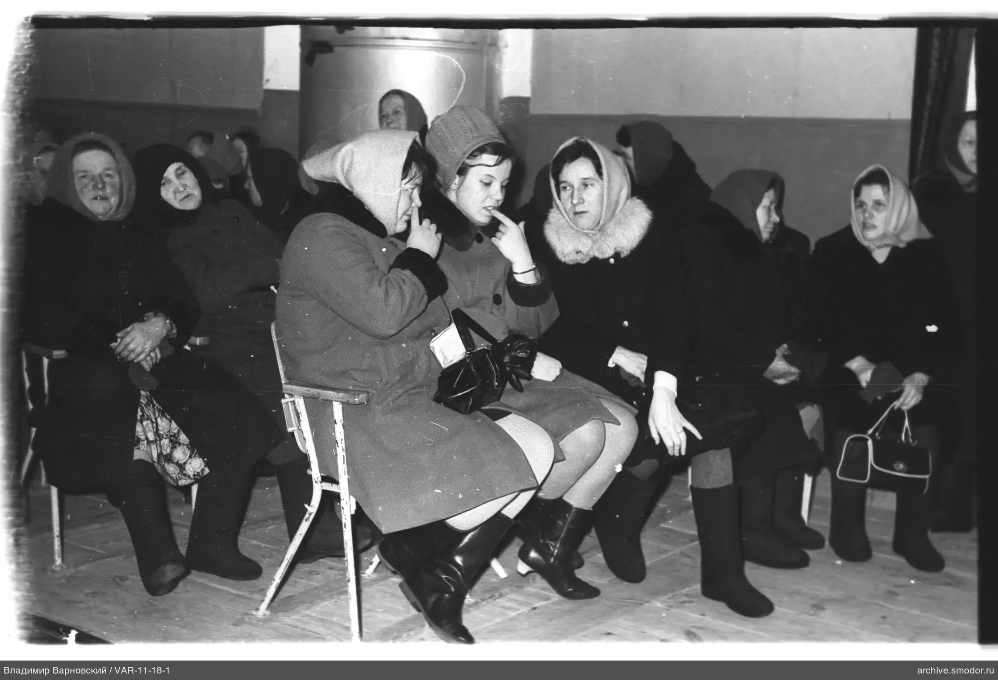 Gruppe von Frauen im Raum