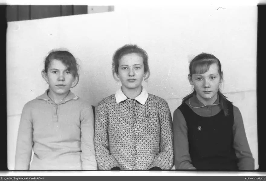 Gruppenporträt von drei Mädchen