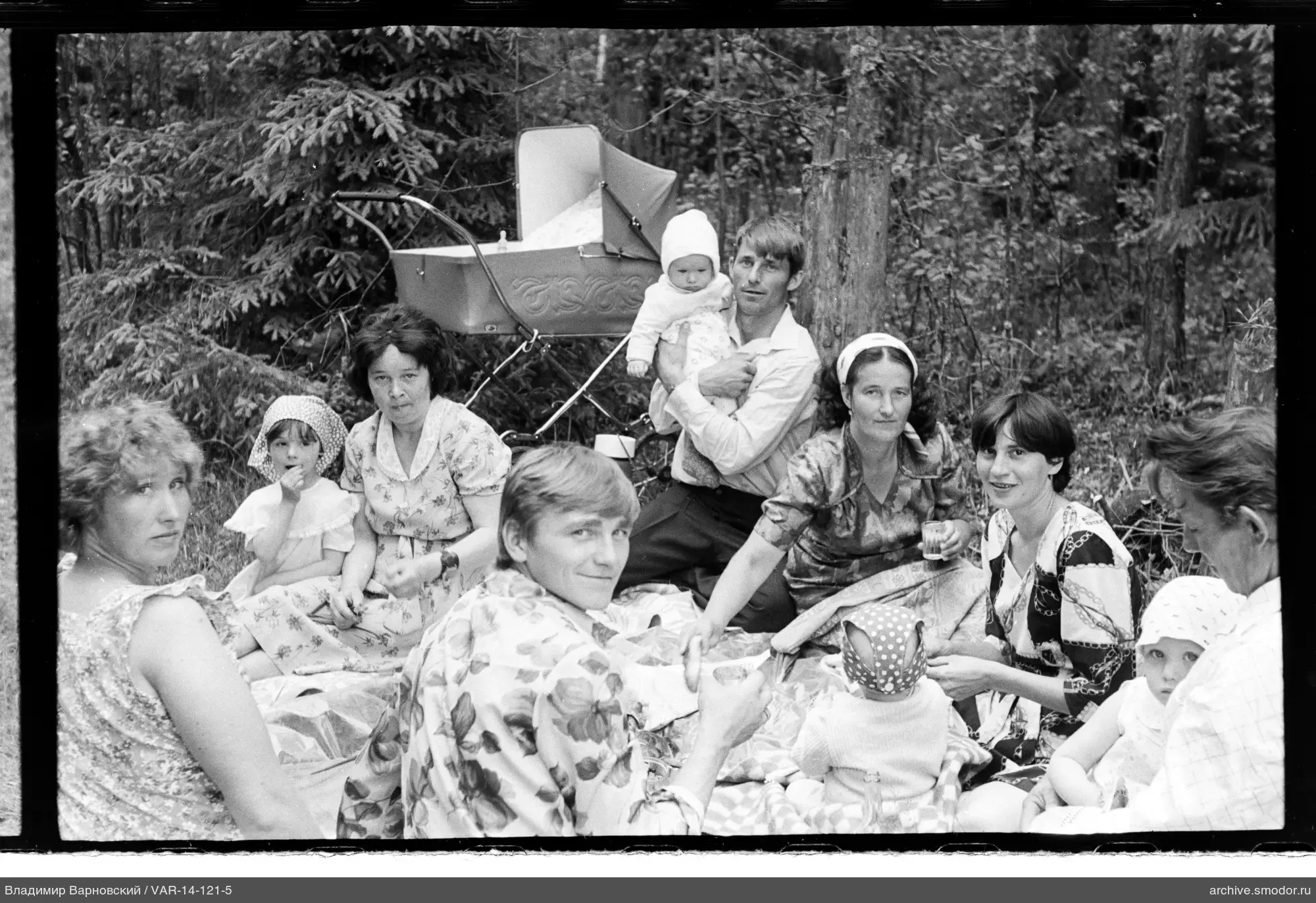 Gruppenfoto im Wald