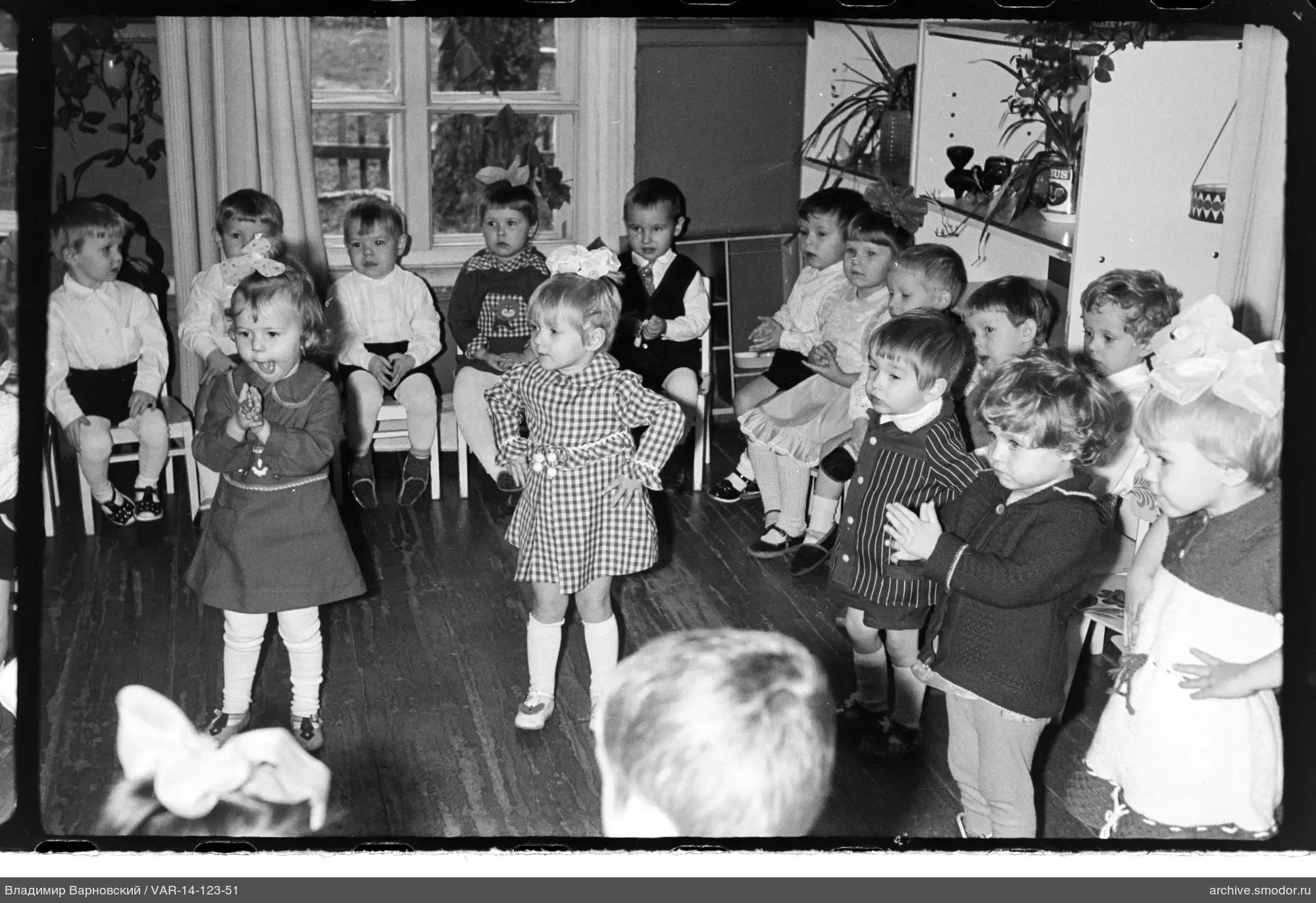 Gruppenfoto von Vorschulkindern