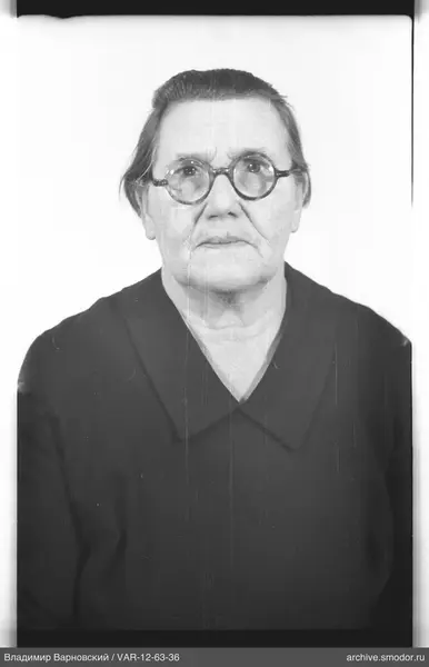 Porträt einer älteren Frau