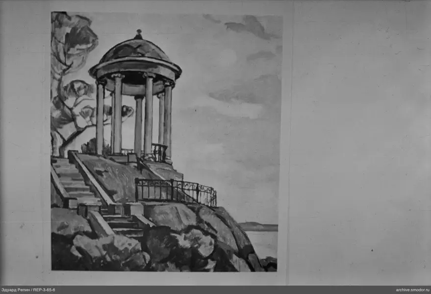 Rotunde auf einer Anhöhe