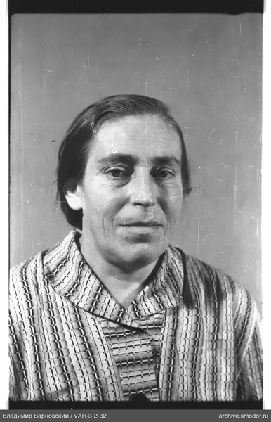 Portrait of a woman with patterned shirt