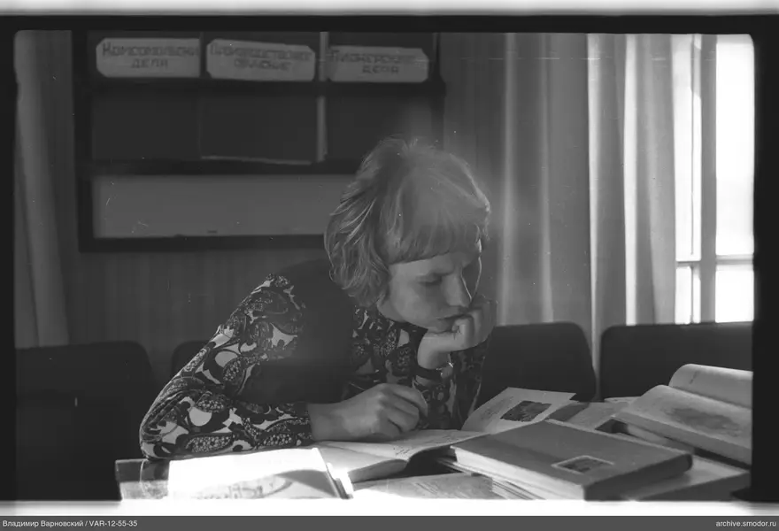 Woman sitting at a study table