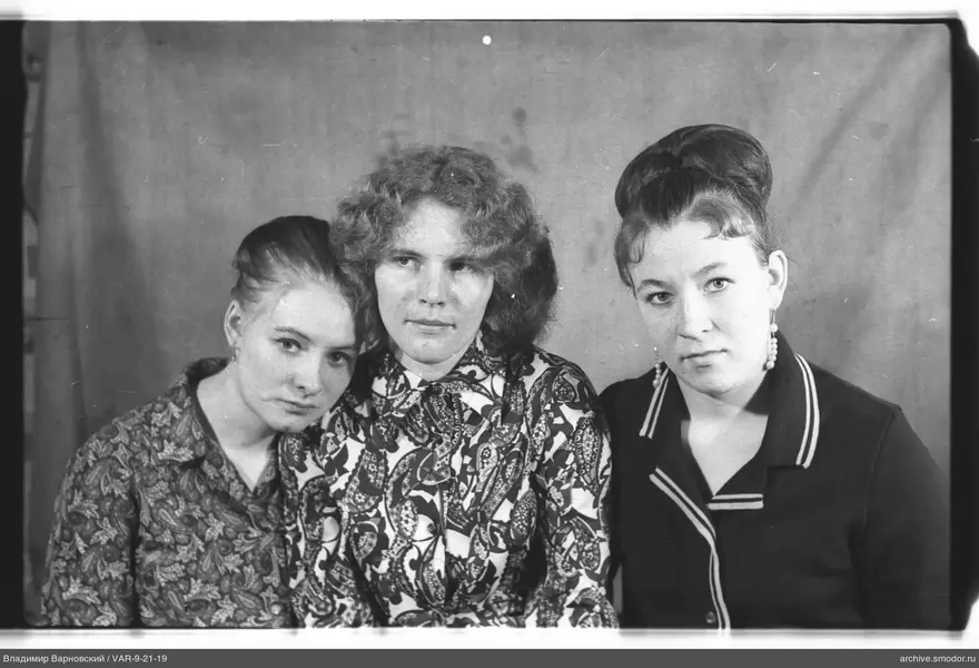 Gruppenporträt von drei Frauen