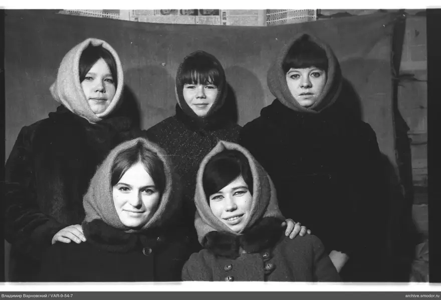 Gruppenporträt von Frauen