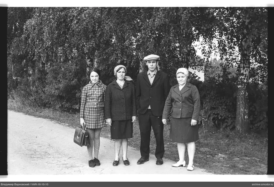 Gruppenporträt auf der Straße