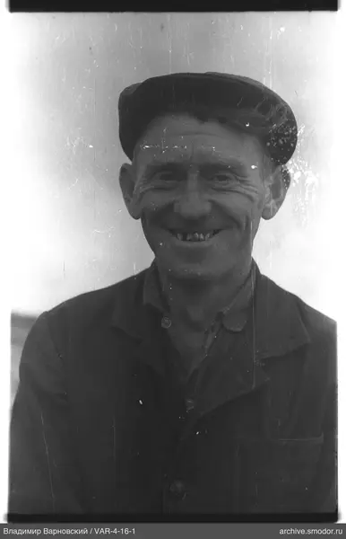 Portrait of a man in a cap