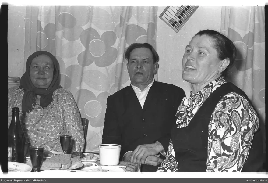 Group portrait at the table