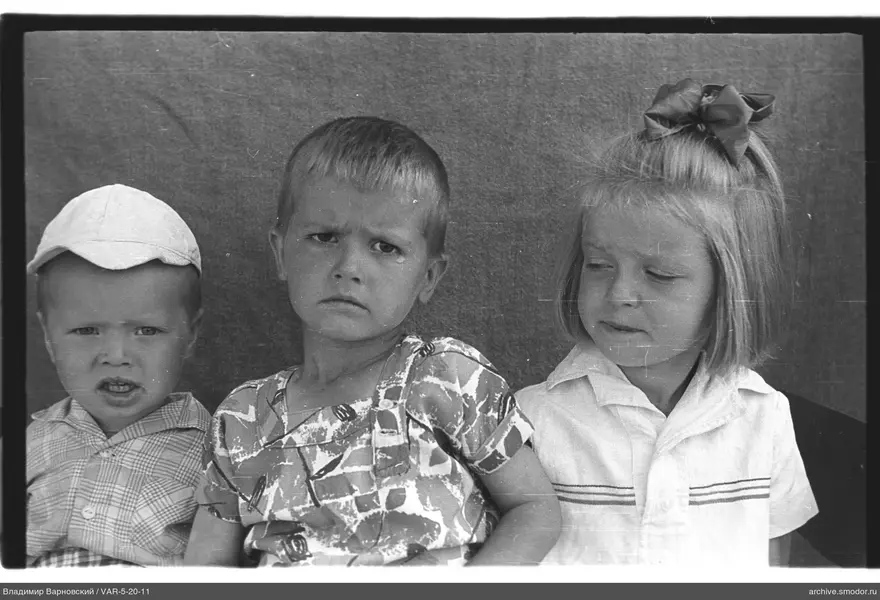 Gruppenporträt von Kindern