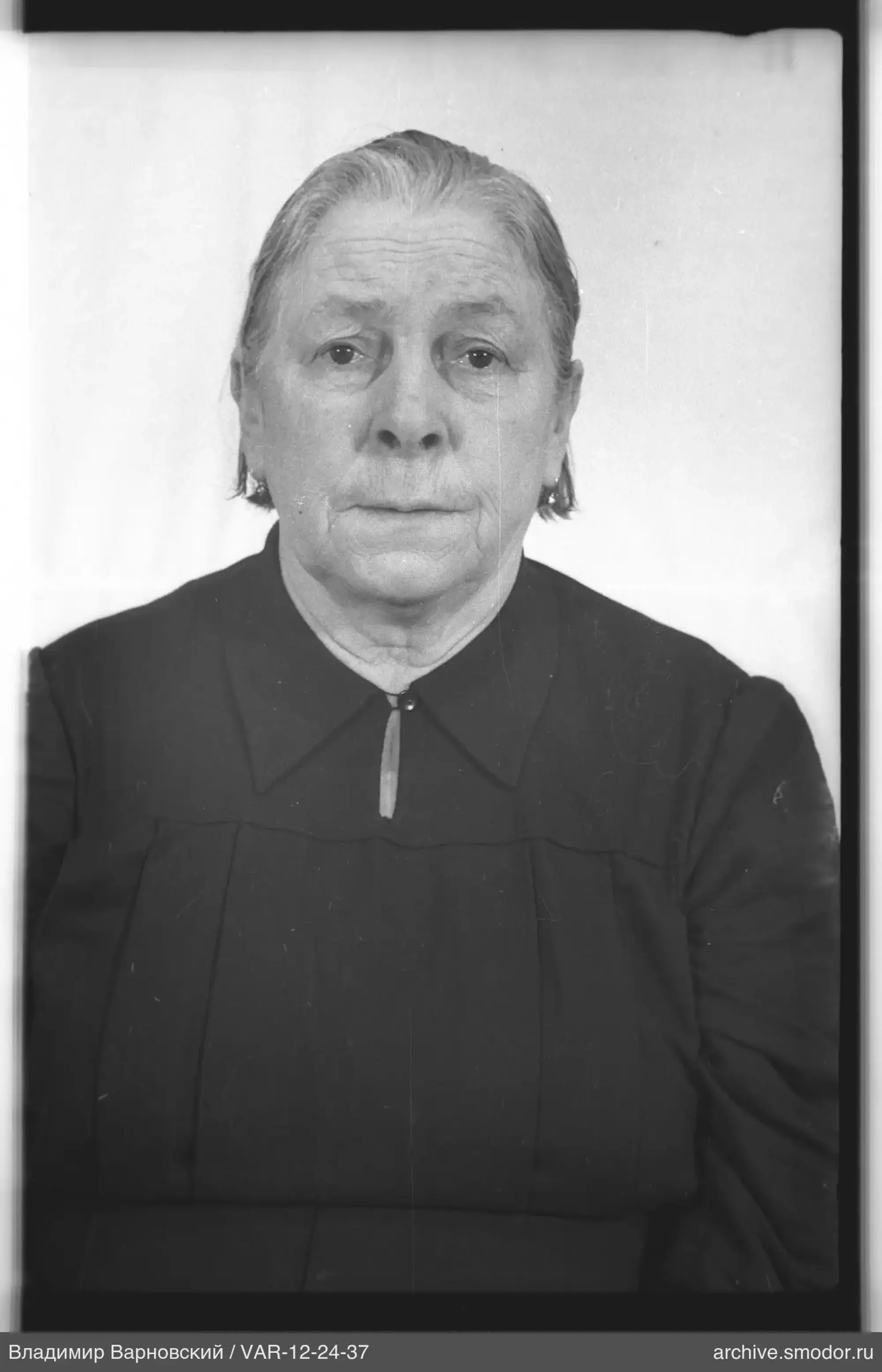 Porträt einer älteren Frau