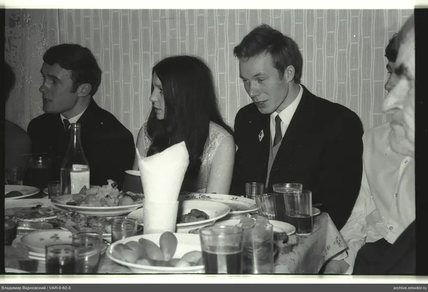 Group portrait at the table