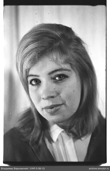 Close-up portrait of a woman