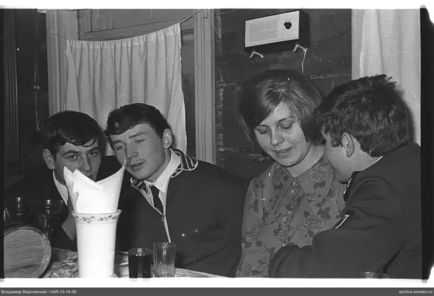 Group portrait at the table
