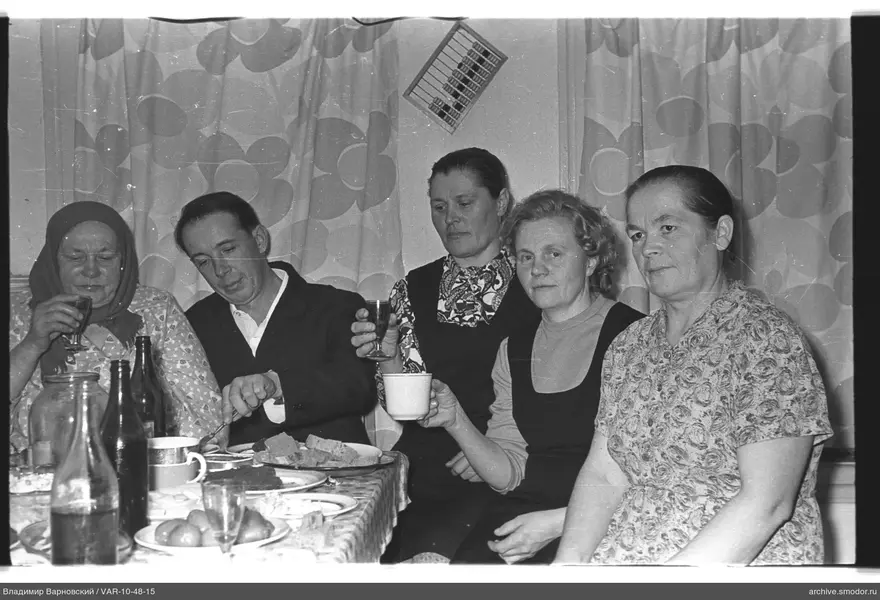 Group portrait at the table