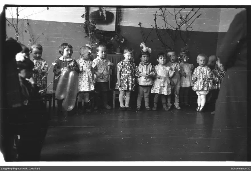 Group portrait of children