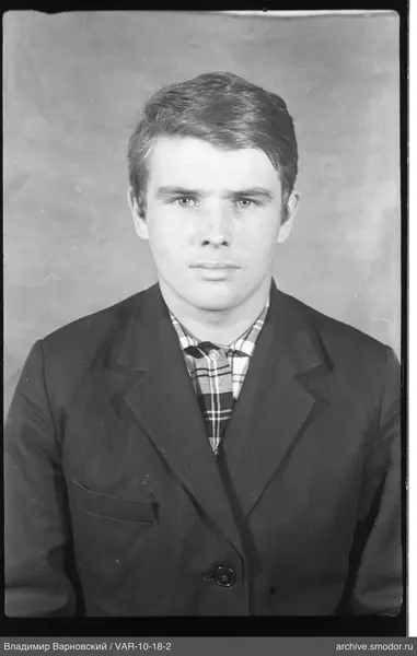 Portrait of a man in a jacket and shirt