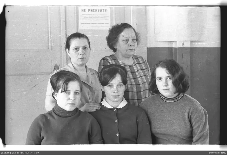 Gruppenporträt von Frauen