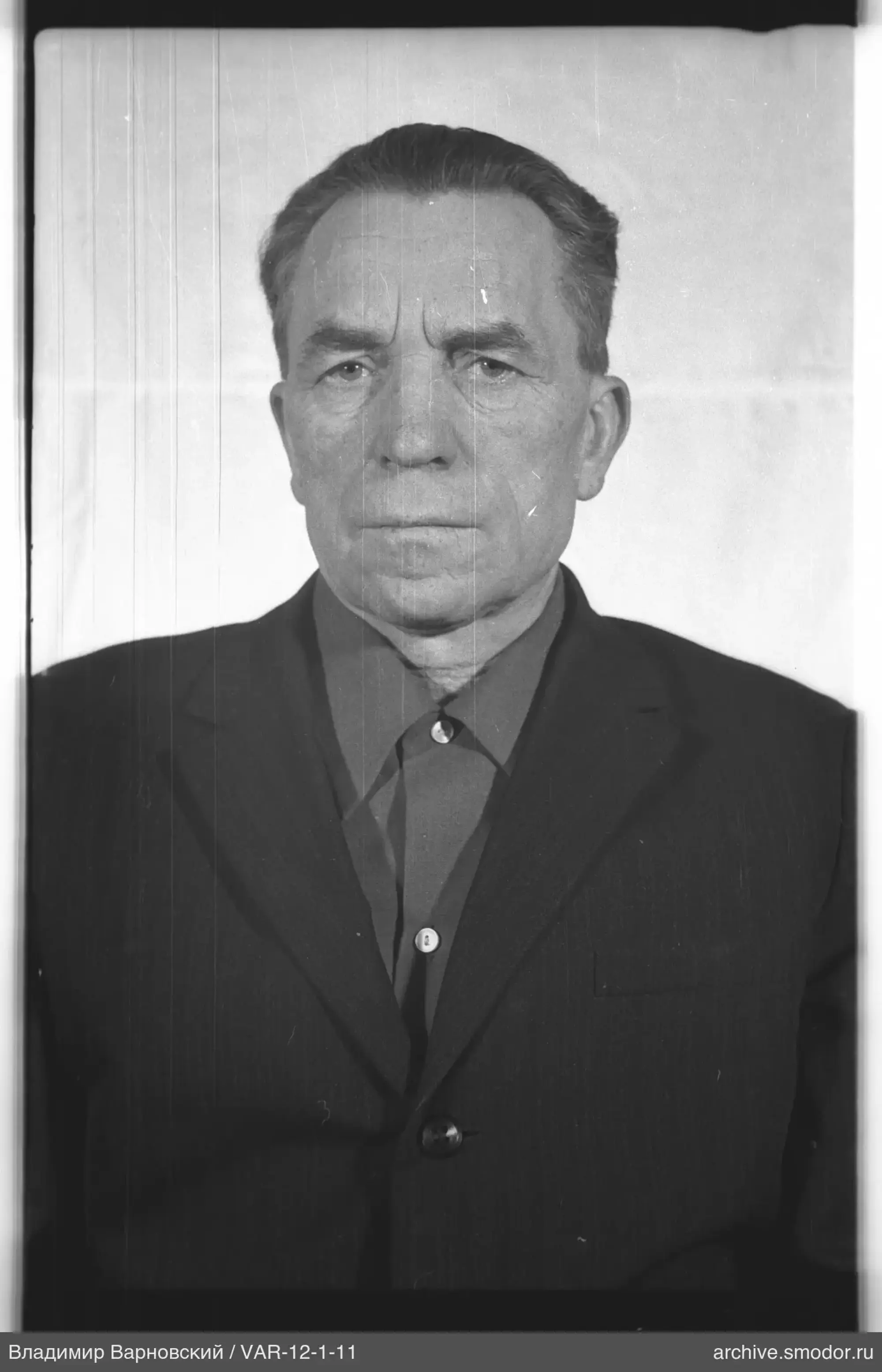 Waist-up portrait of a man