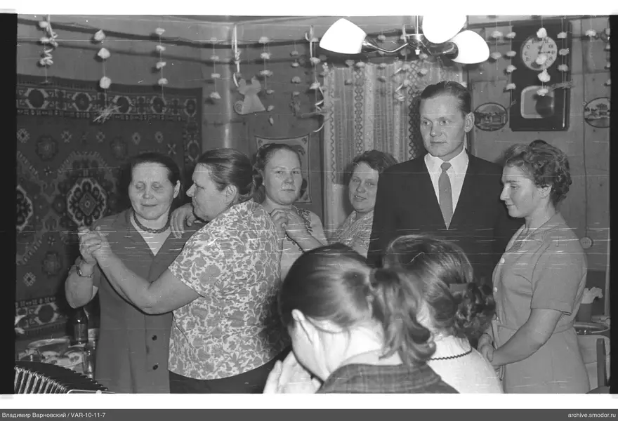 Group portrait in decorated room