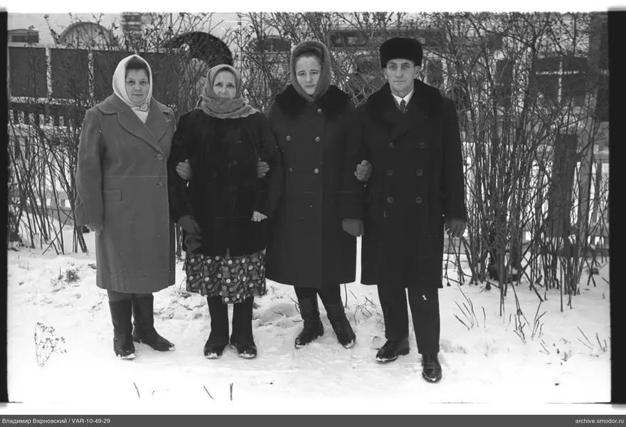 Групповой портрет на снегу