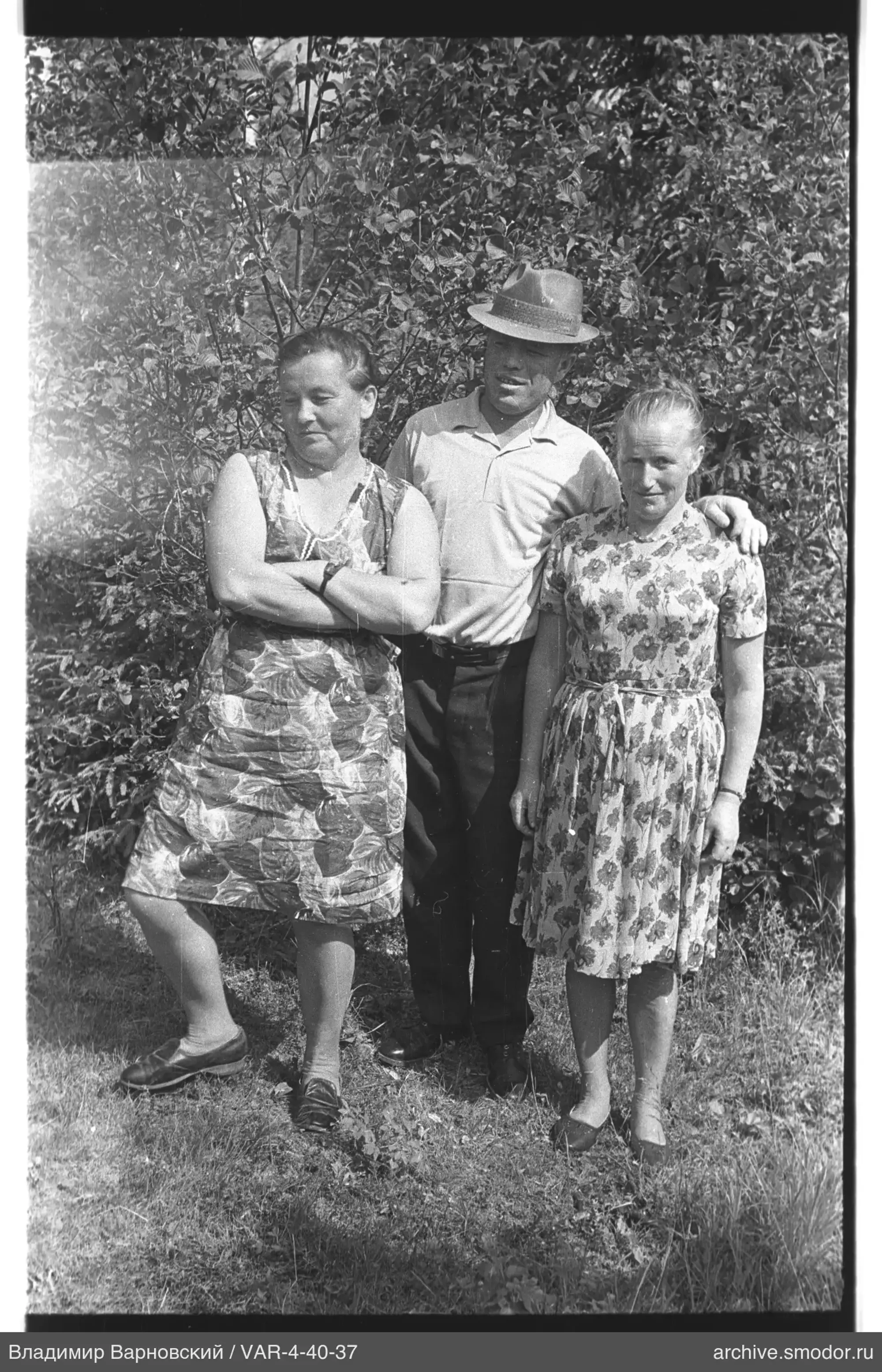 Gruppenporträt von drei Personen