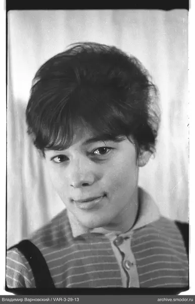 Portrait of a woman with striped shirt