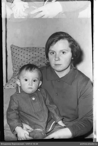 Портрет женщины и ребёнка