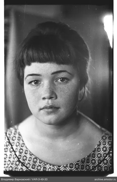 Portrait of a woman with short haircut