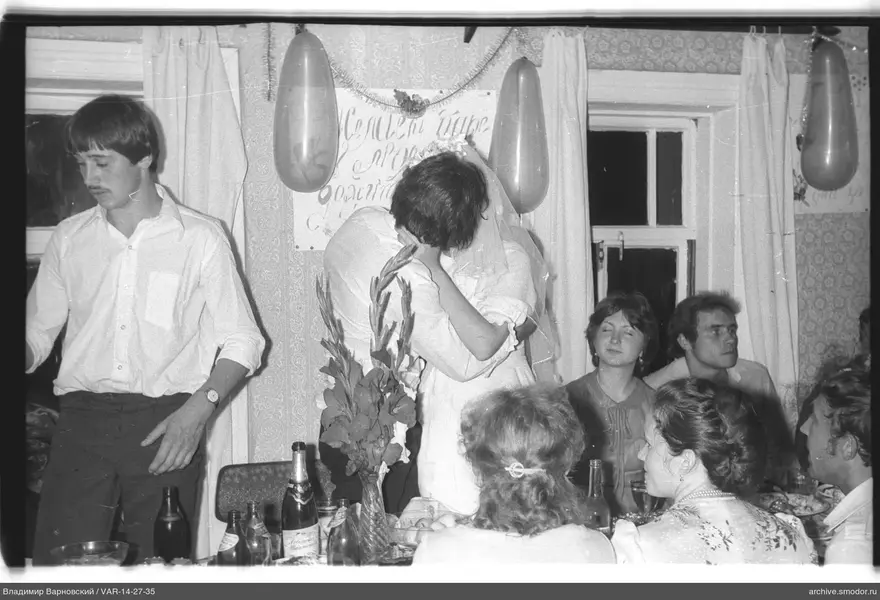 Embrace at a wedding event