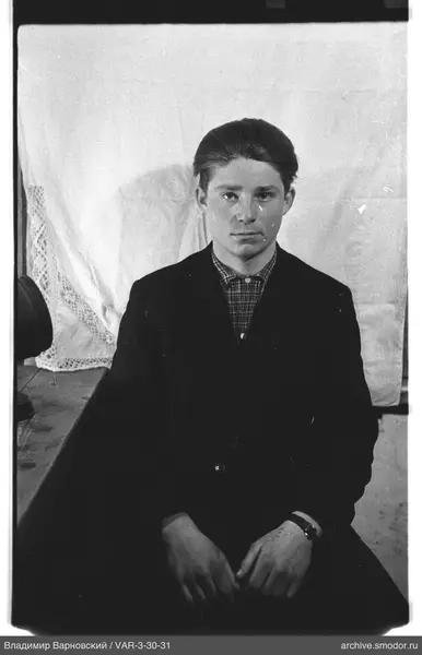 Full-length portrait of a man