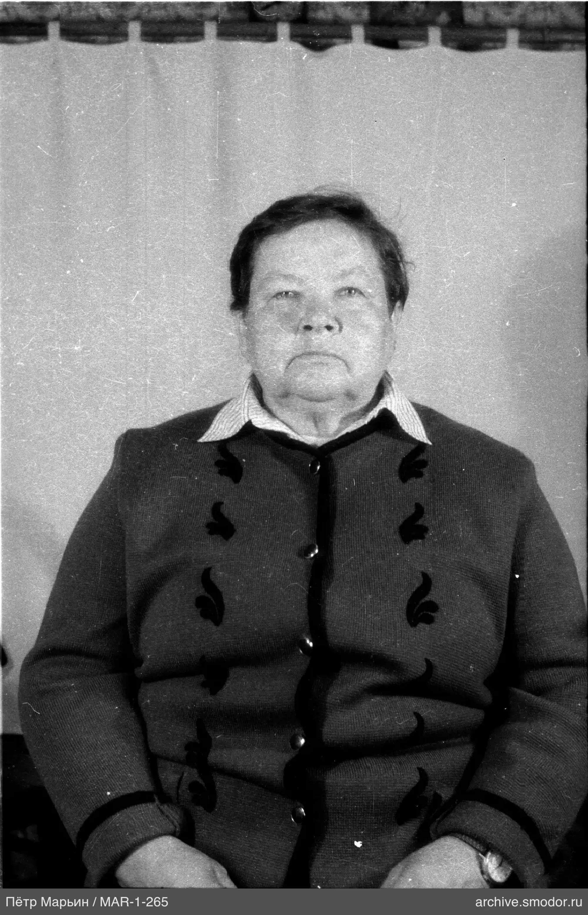 Porträt einer Frau im Brustbild