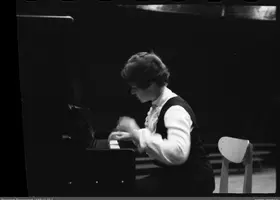 VAR-11-32-1