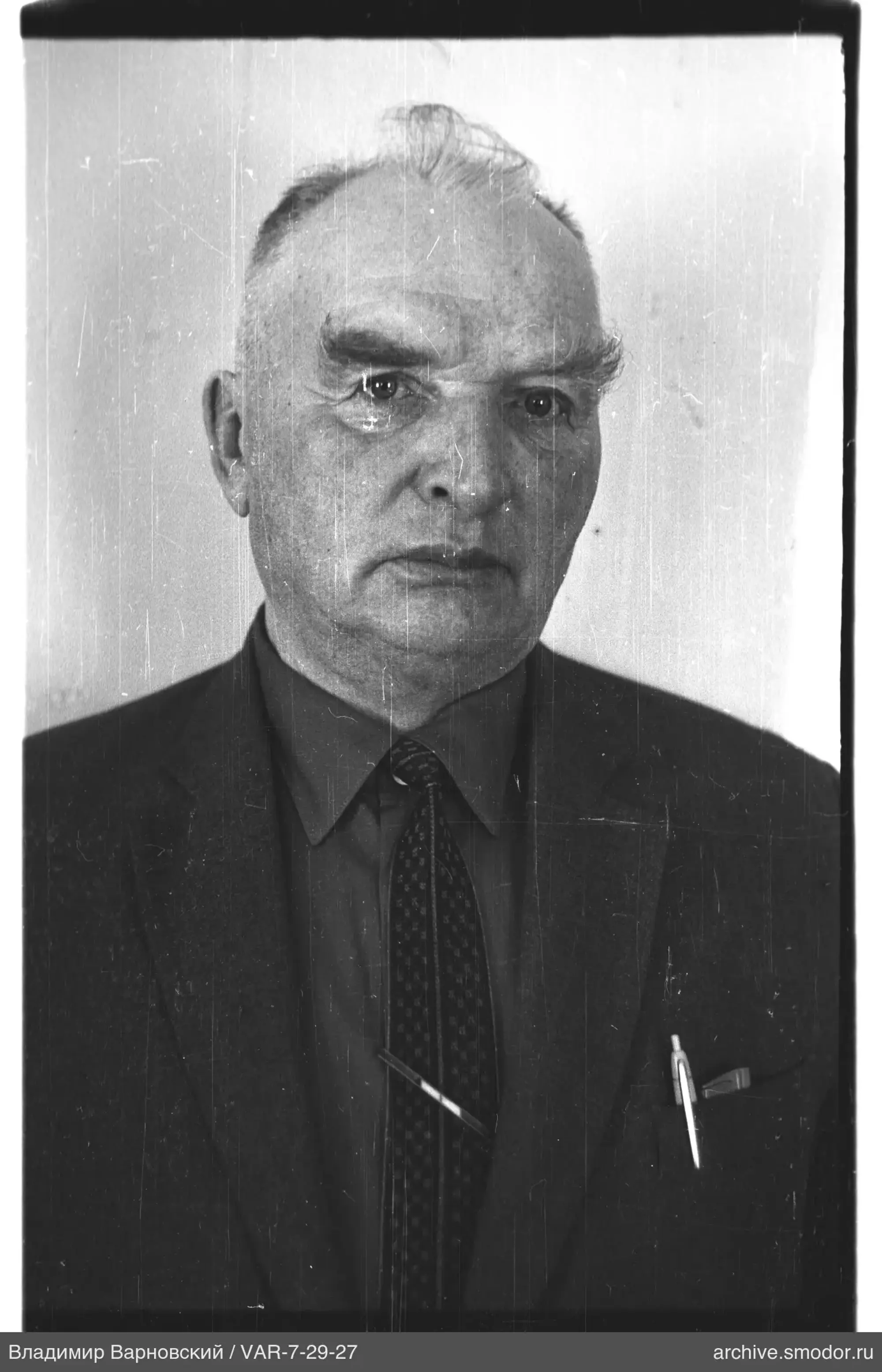 Портрет пожилого мужчины