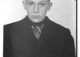 VAR-11-35-4