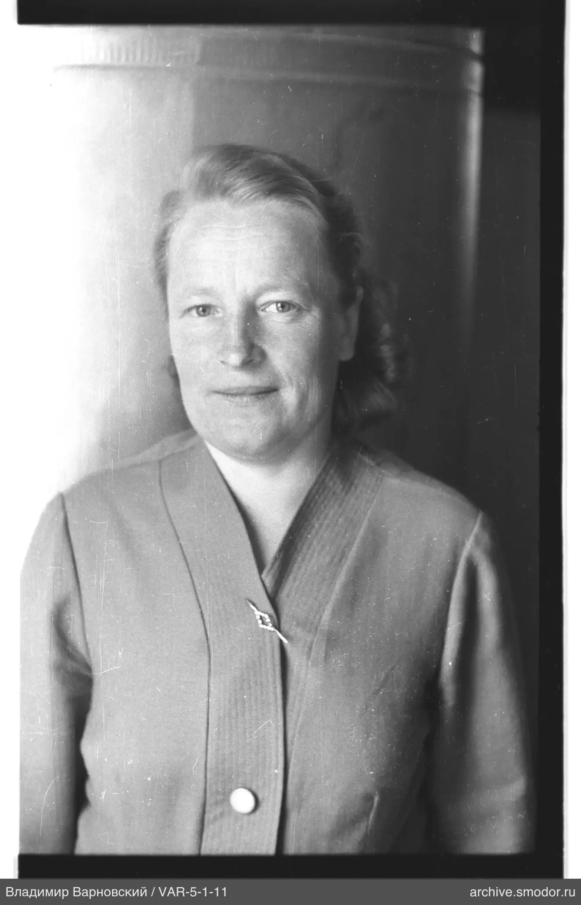 Porträt einer Frau im Jackett