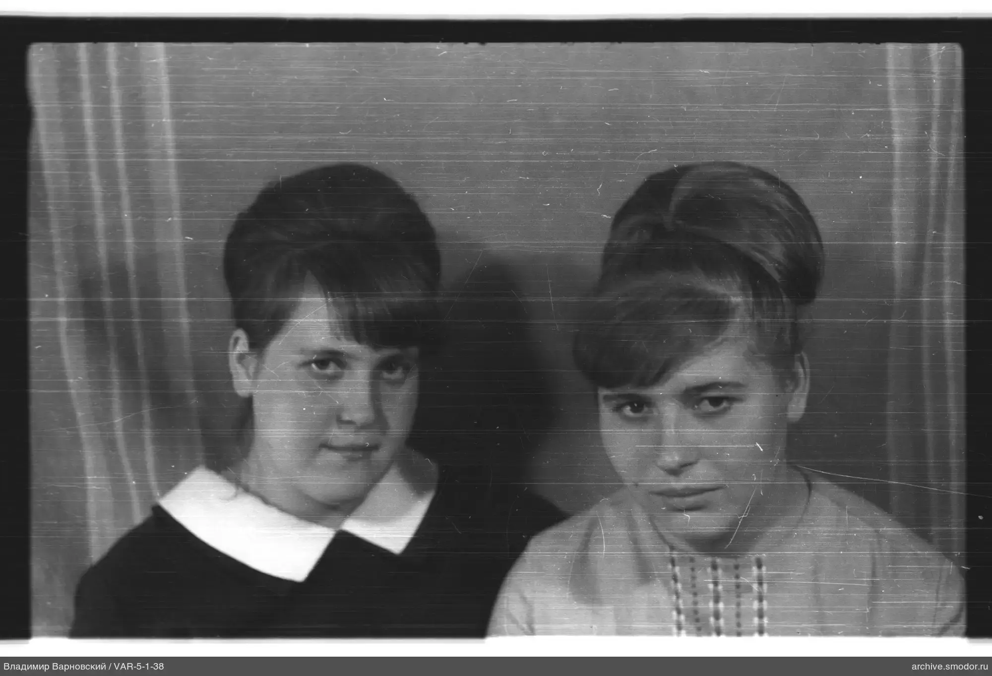Zwei Frauen auf einem Portrait