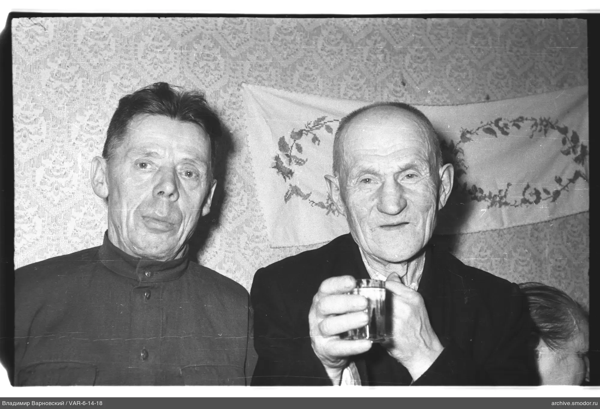 Group portrait with elderly men