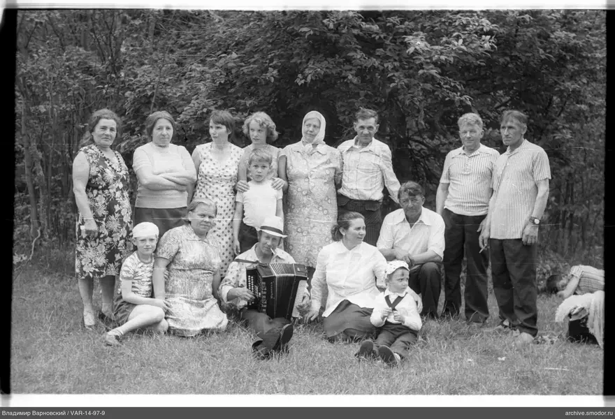 Gruppenfoto im Freien