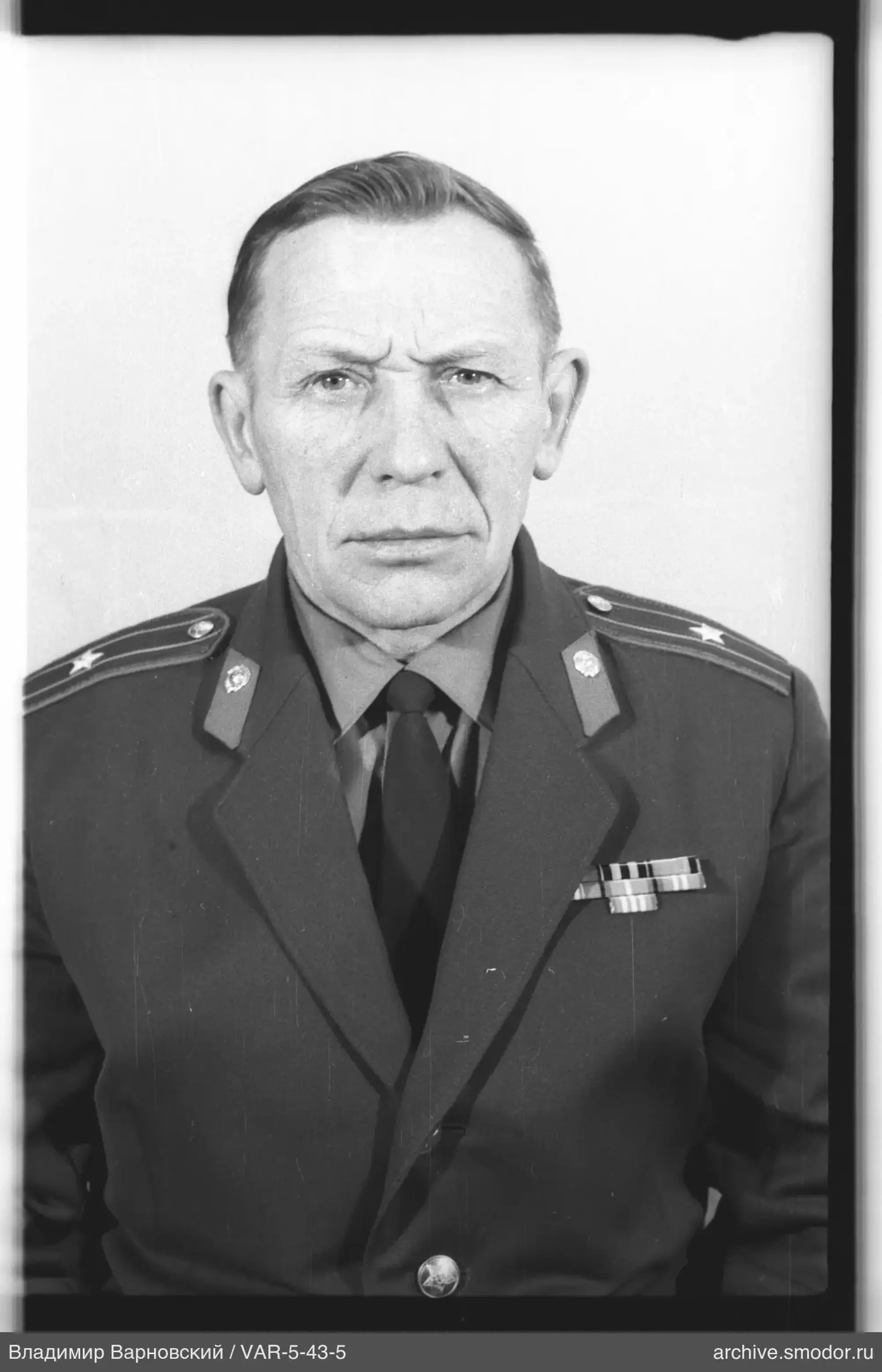Портрет мужчины в военной форме