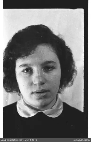 Portrait of a woman with short wavy hair