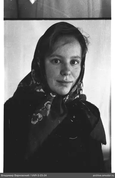 Portrait of a woman in a headscarf