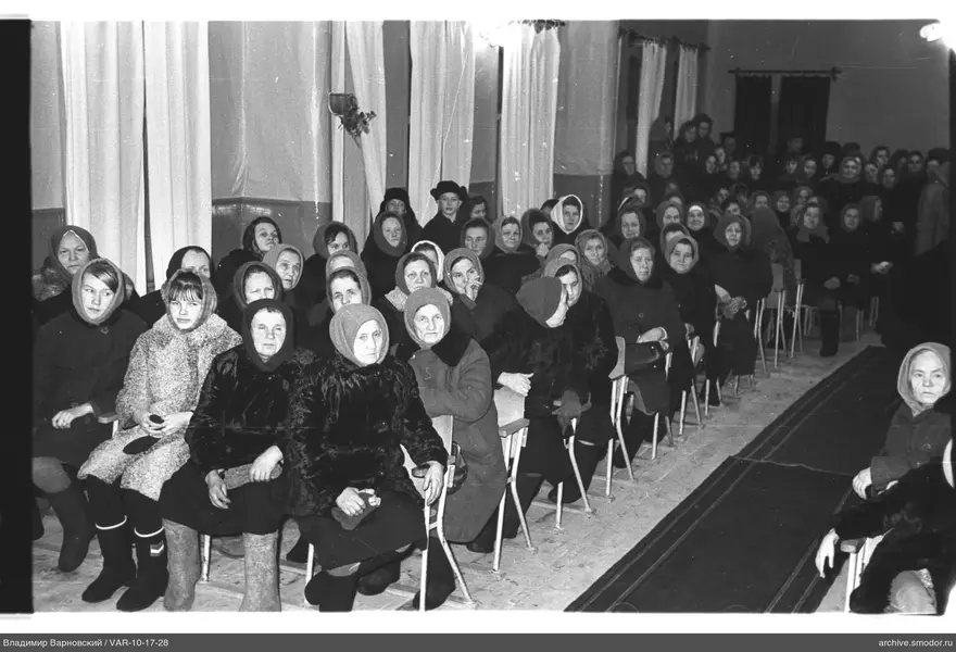 Group photo of women in a room