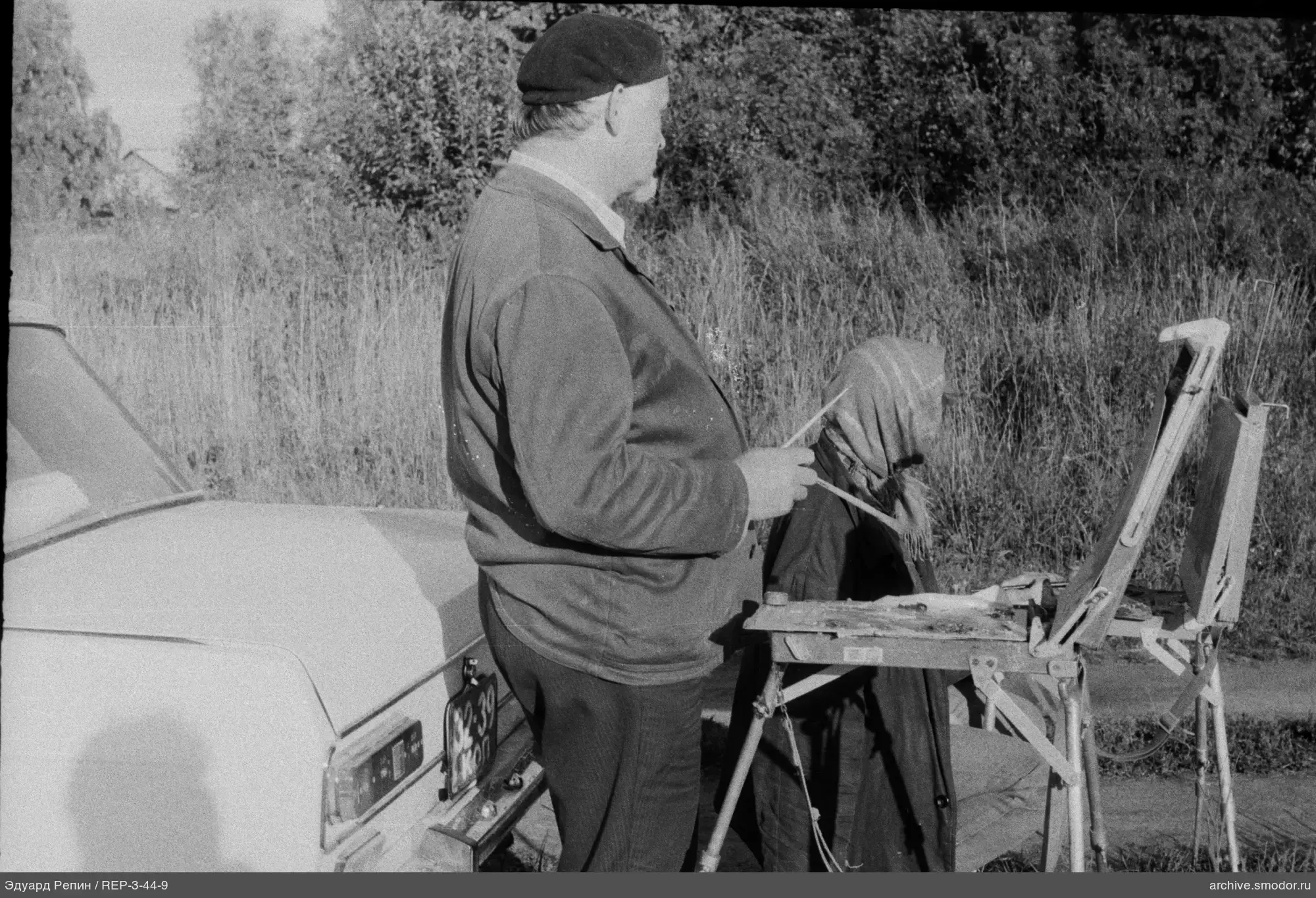 Mann und Frau beim Malen