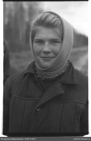 Portrait of a woman in a headscarf