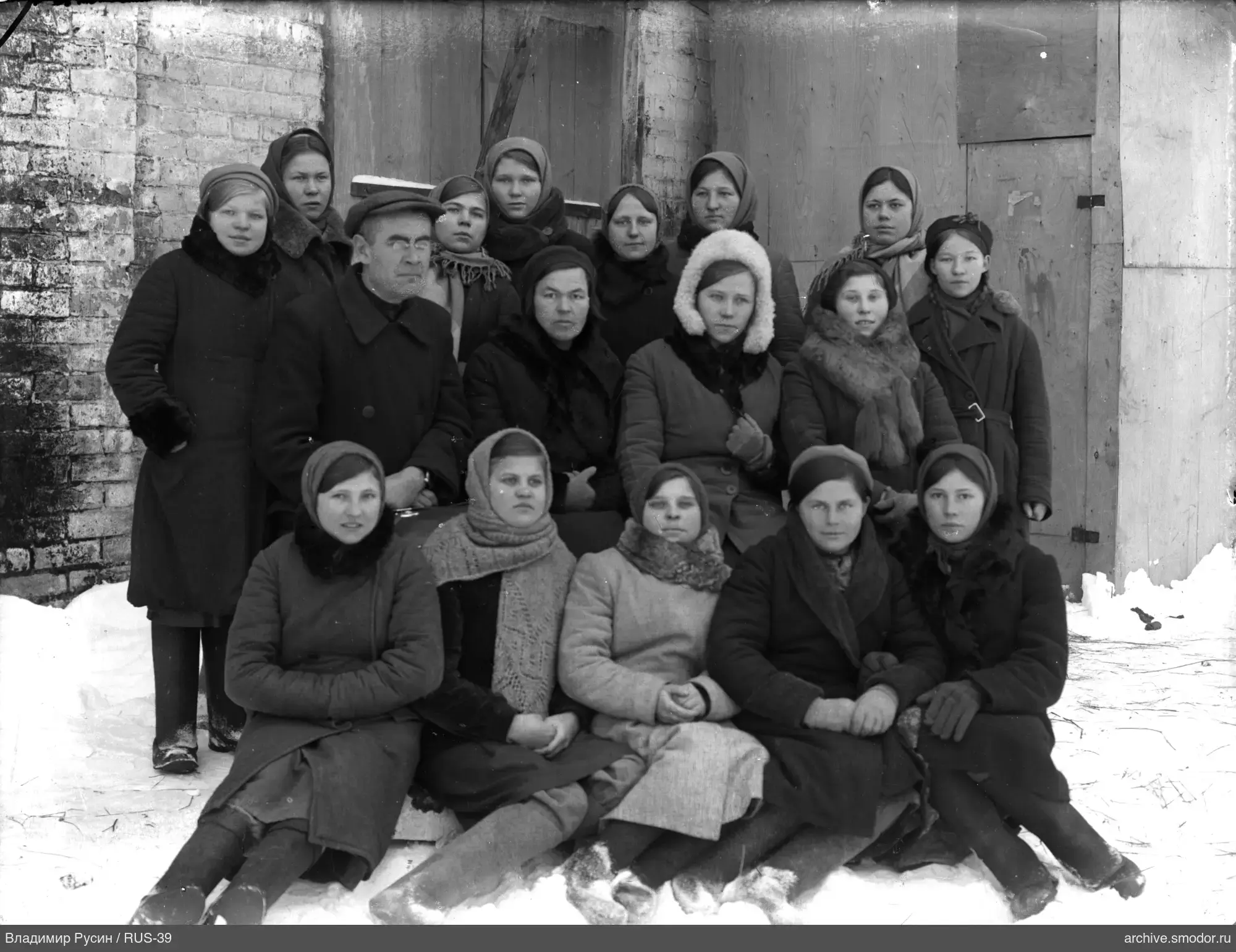 Групповой портрет на снегу