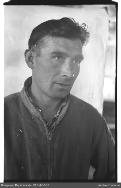 Three-quarter portrait of a man
