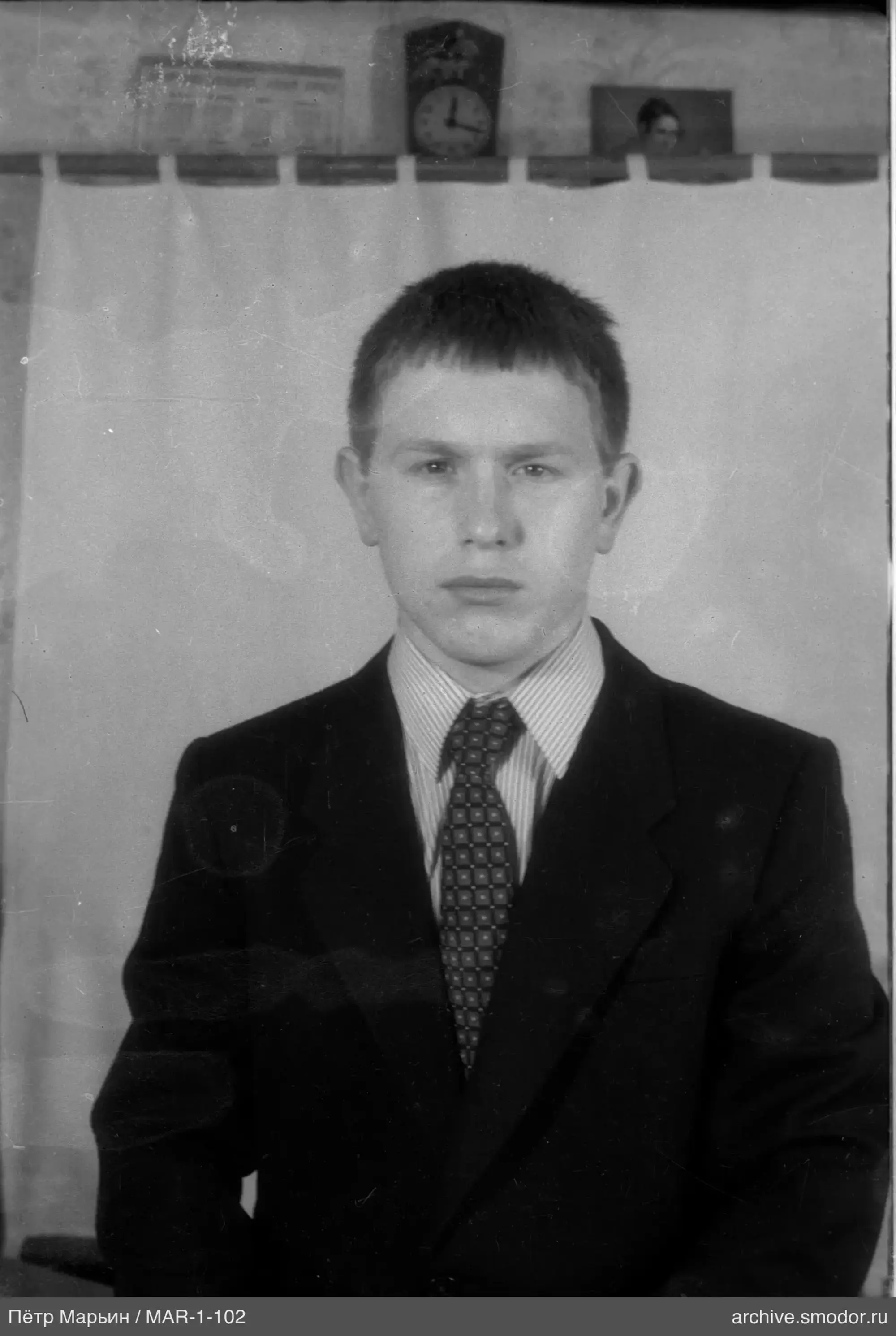 Портрет мужчины в пиджаке