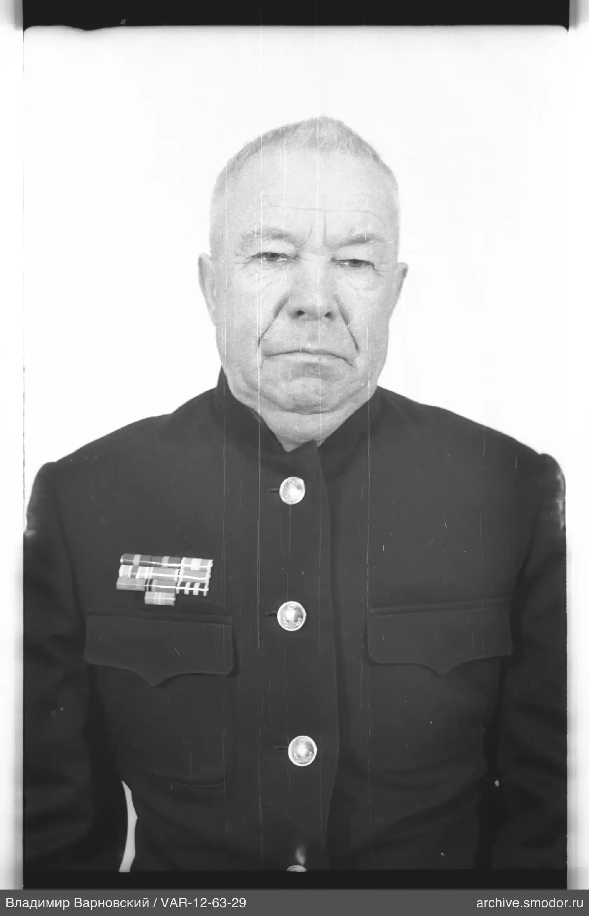 Porträt eines Mannes in Uniform