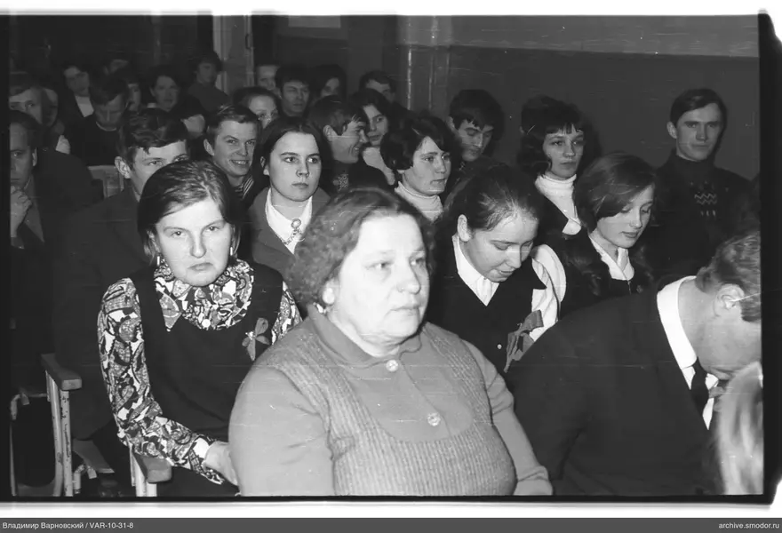 Group portrait in hall